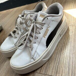 womens puma sneaker